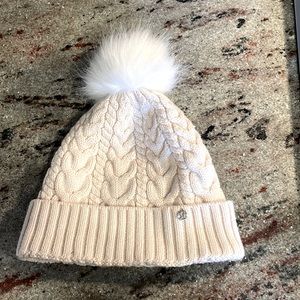 Lululemon knit hat